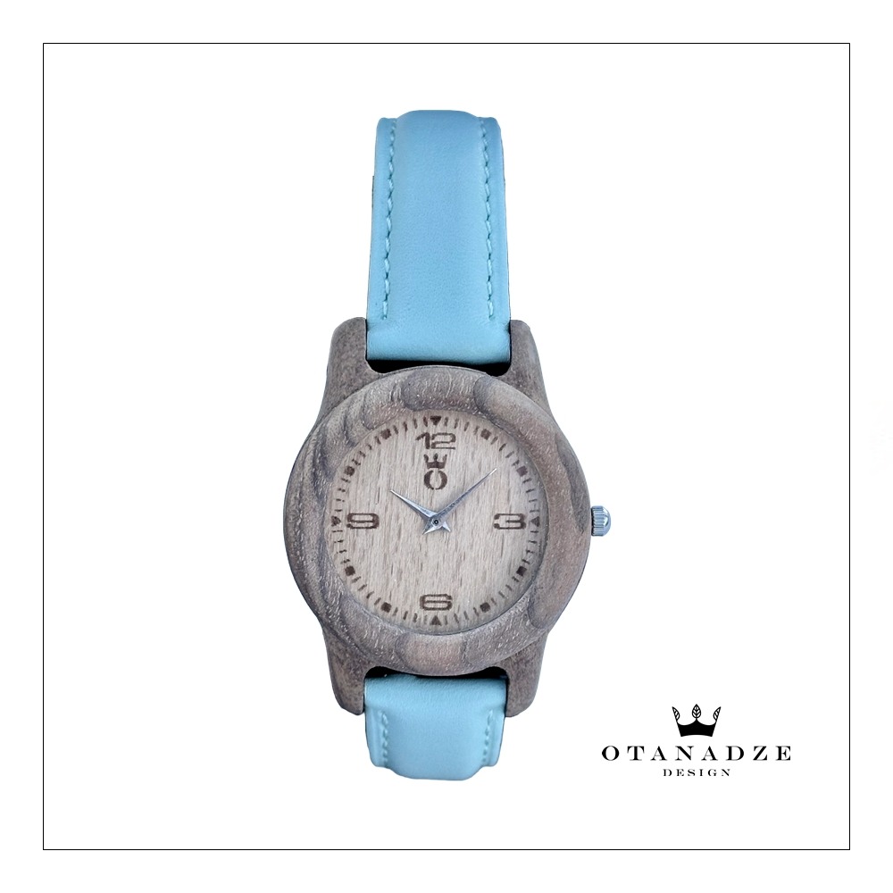 Women’s Handcrafted Timepiece – Luna (LIGHT BLUE)