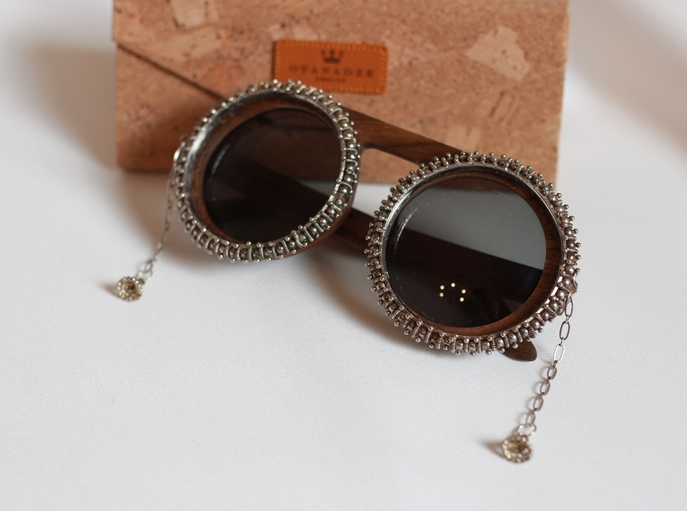 Handmade Wooden Sunglasses - Image 5